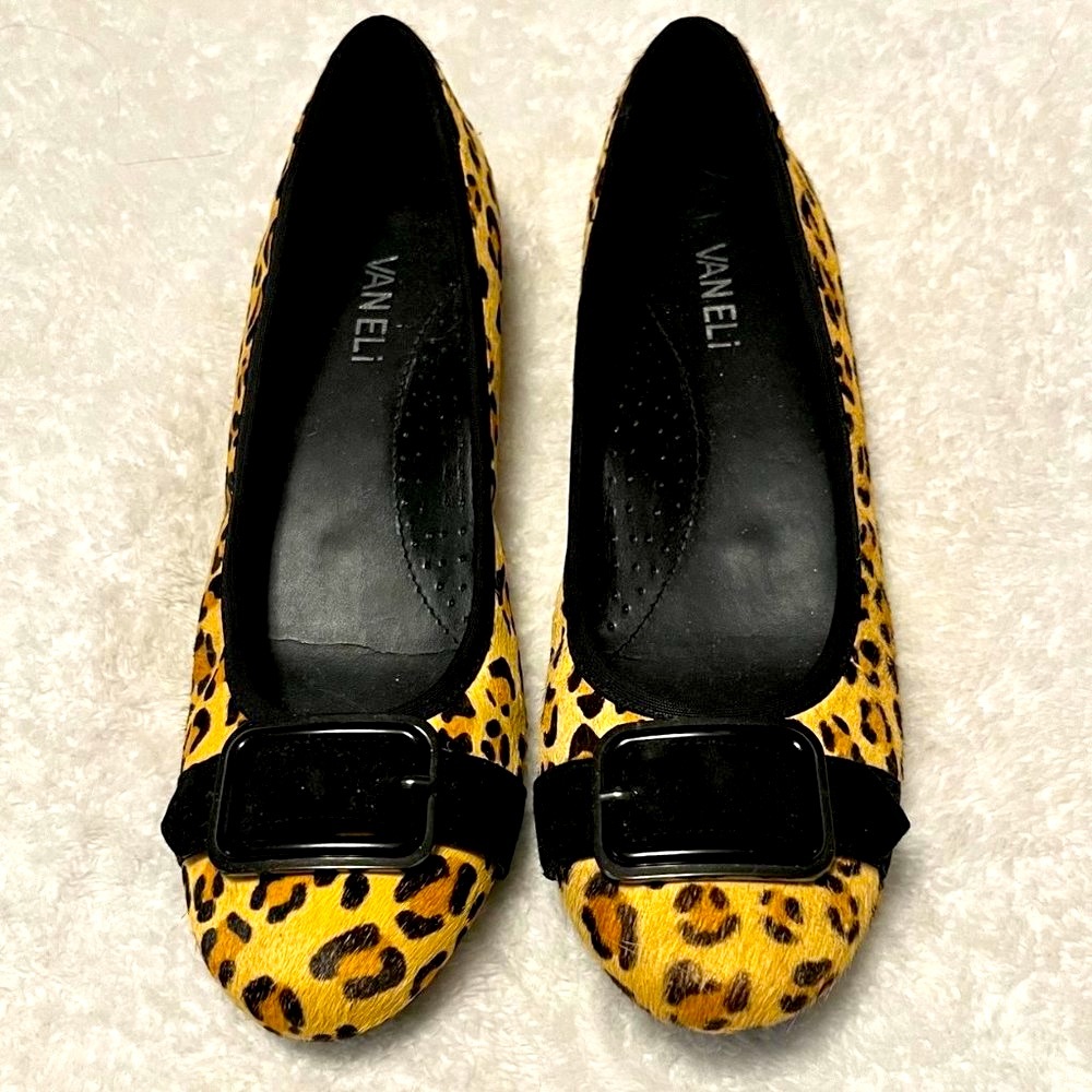 Vaneli Calf Fur - Leopard Animal Print - Flats - Size 8.5 N